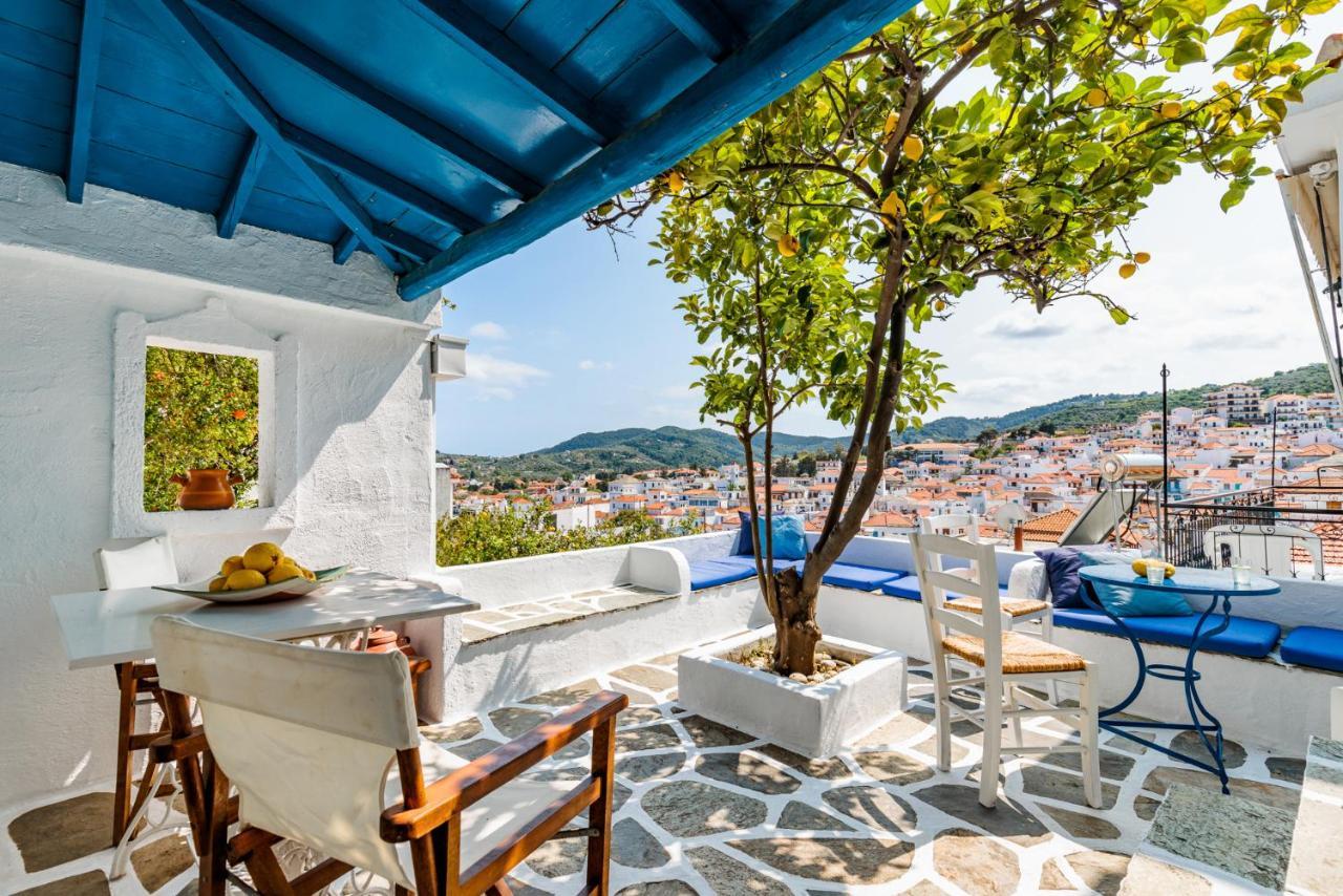 Villa The Lemon Tree House Città di Skopelos Esterno foto
