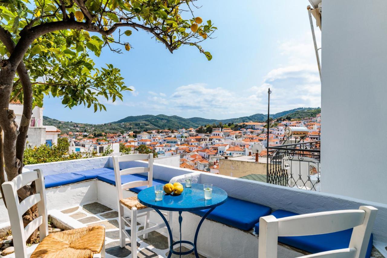 Villa The Lemon Tree House Città di Skopelos Esterno foto