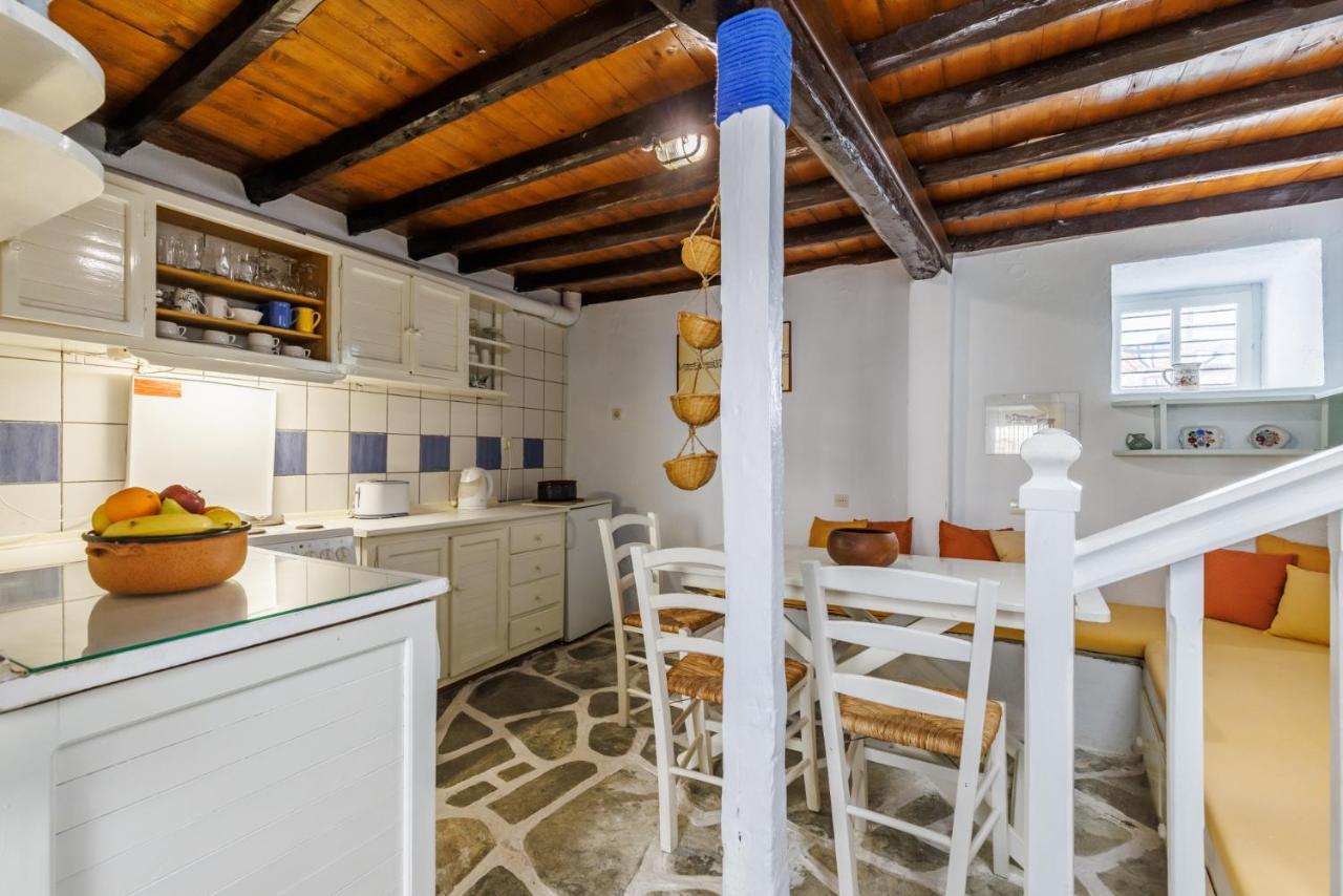 Villa The Lemon Tree House Città di Skopelos Esterno foto